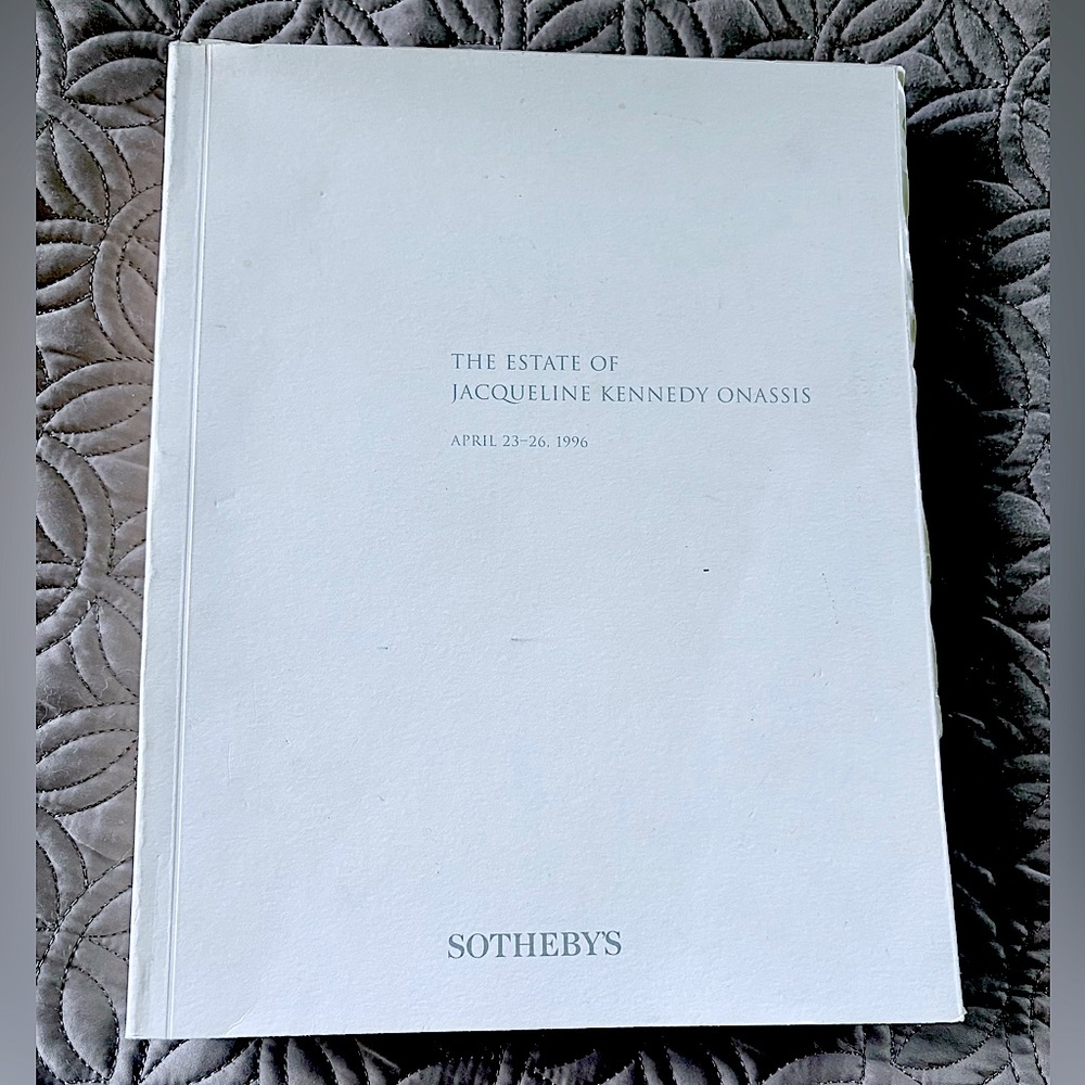 Sotheby’s The Estate of Jacqueline Kennedy Onassis. ❣️ - Picture 12 of 13